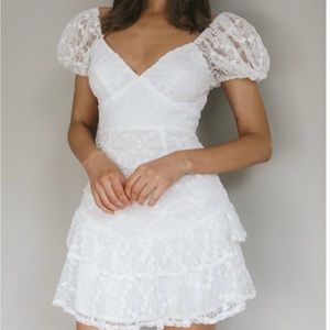 White Selfie Leslie Dress